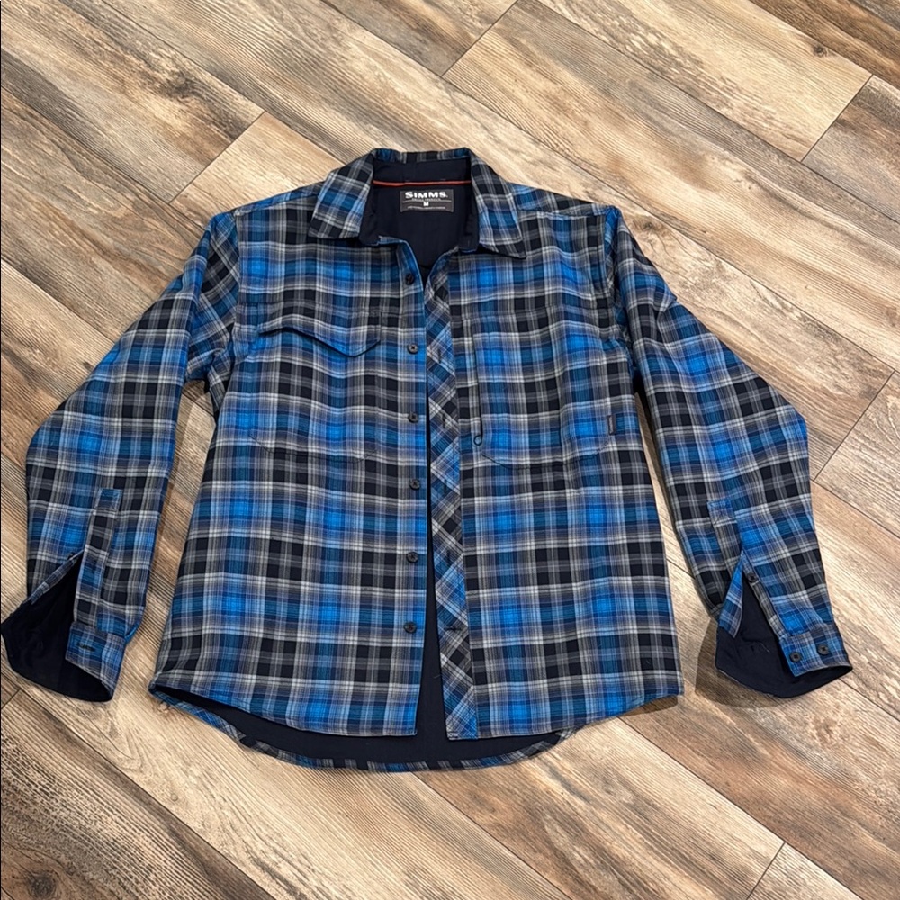 Simms Men's Plaid Shirt/ jacket in Blue and Black